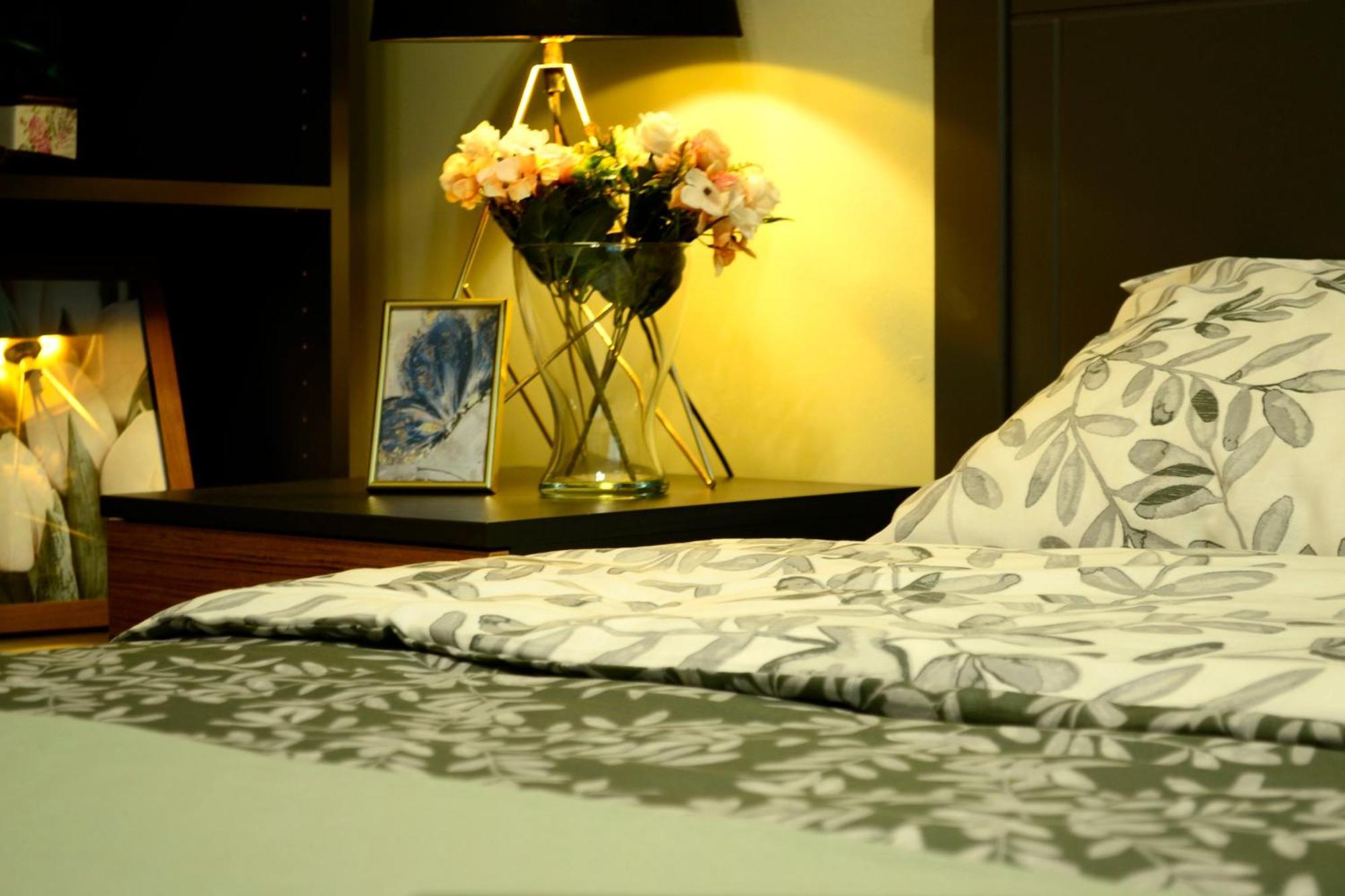 Cozy 2 Rooms Apartment Drumul Taberei Bukurešť Exteriér fotografie
