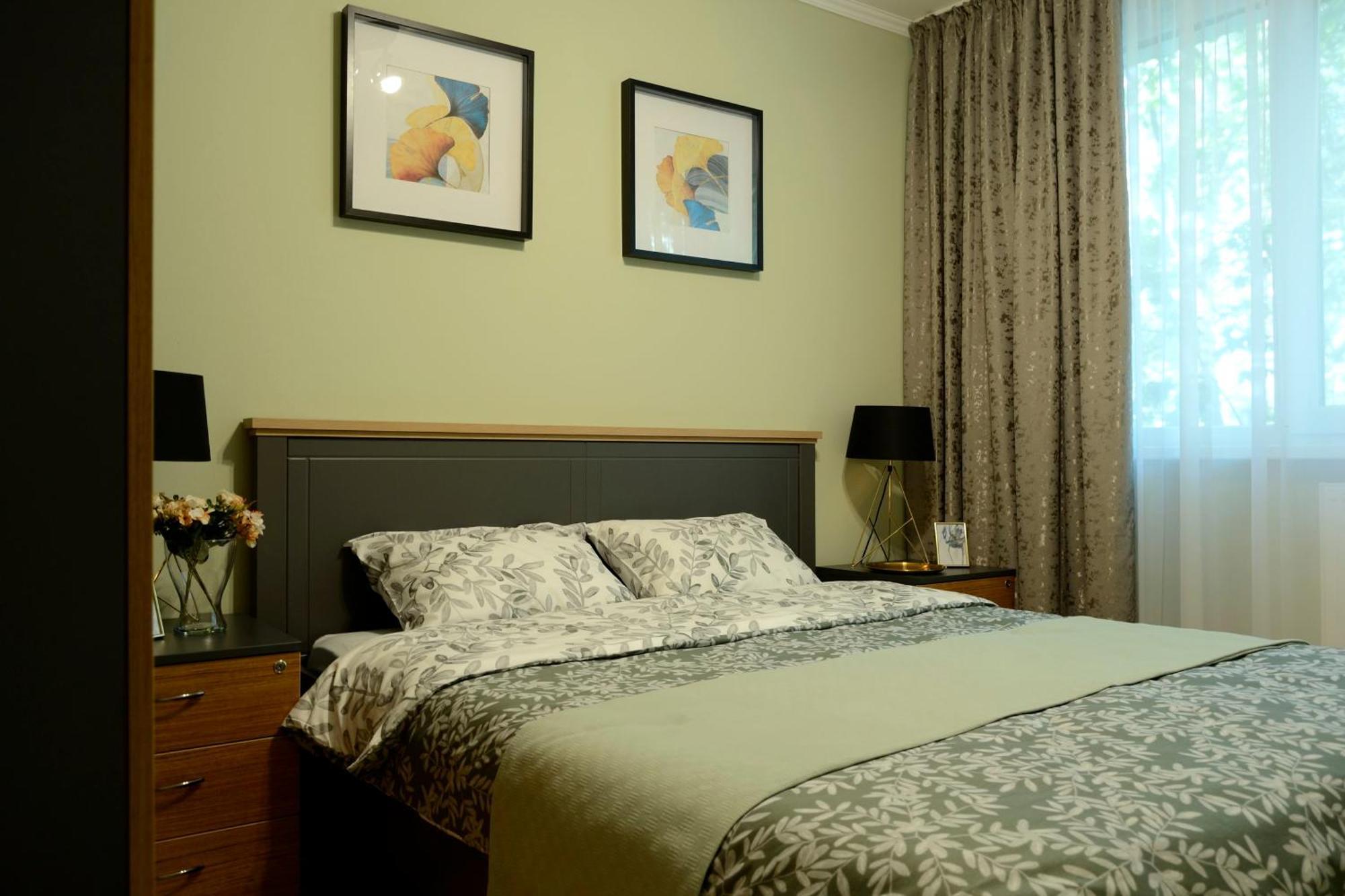 Cozy 2 Rooms Apartment Drumul Taberei Bukurešť Exteriér fotografie